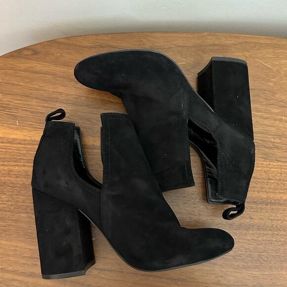 Steve Madden Black Block Heeled Short Booties Womens Size 7 - Picture 5 of 9